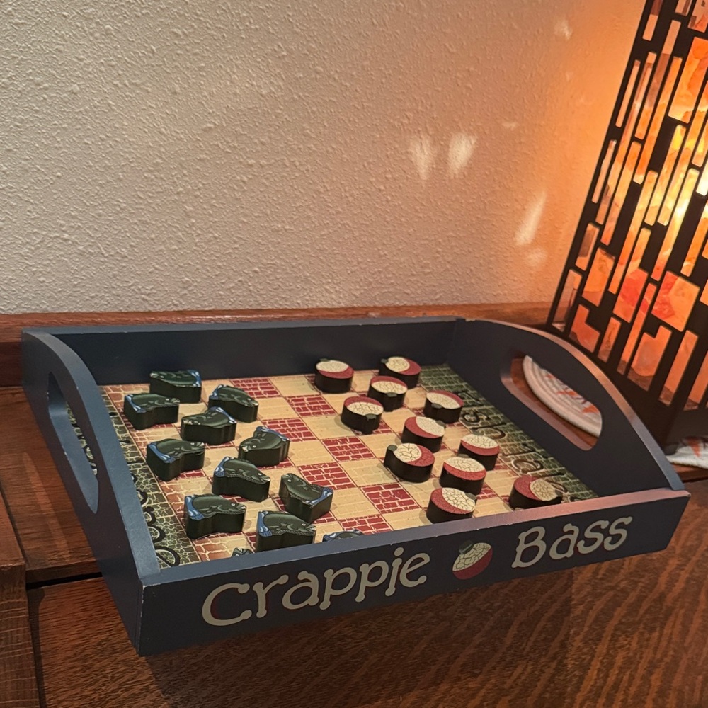 Fish Tales Welcome Crappie-Bass-Catfish-Bream Themed Checkerboard Game Set